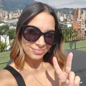 Meet your Posher, Tara